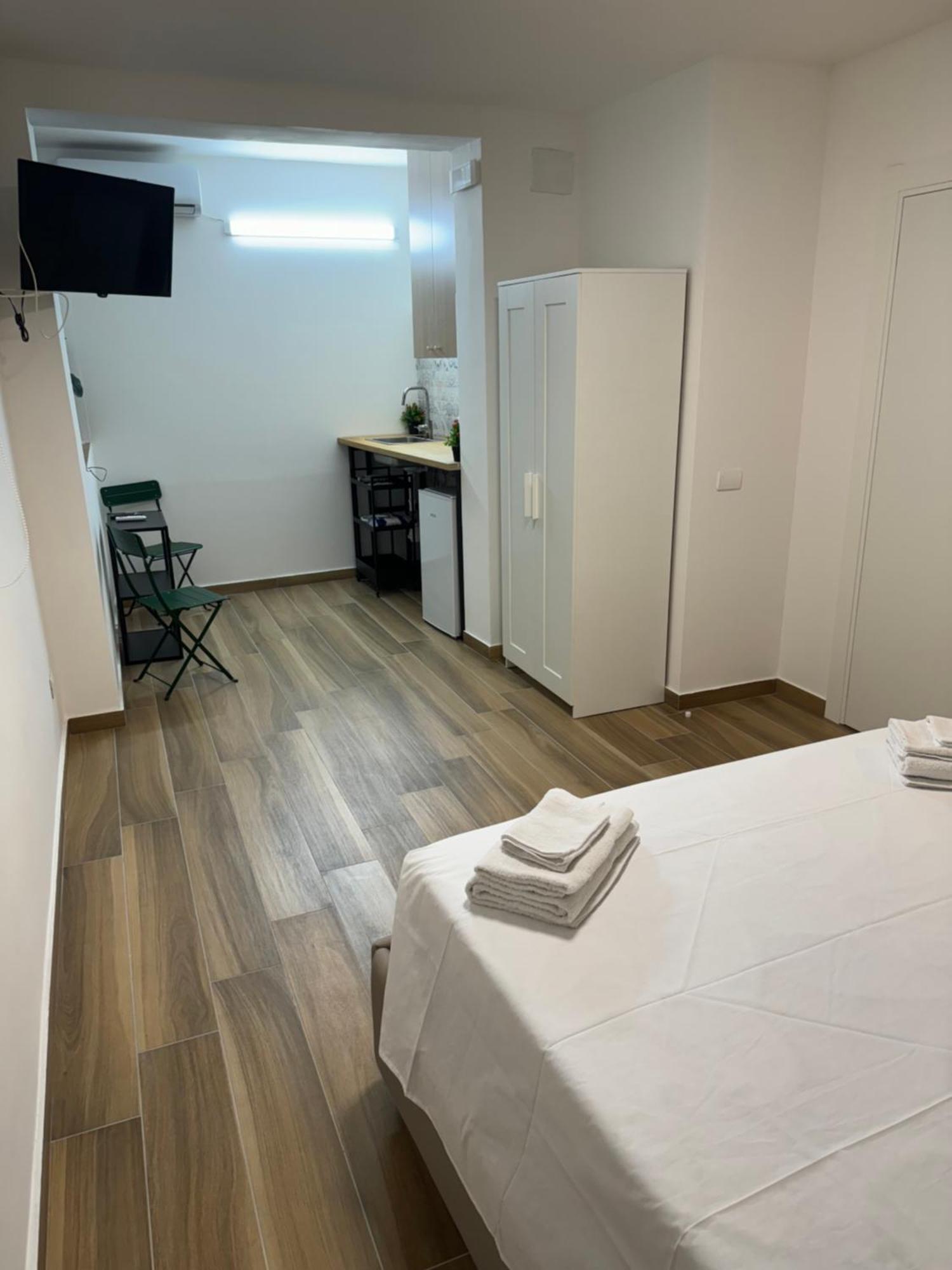 Bed and Breakfast Acquicella House Catania Esterno foto