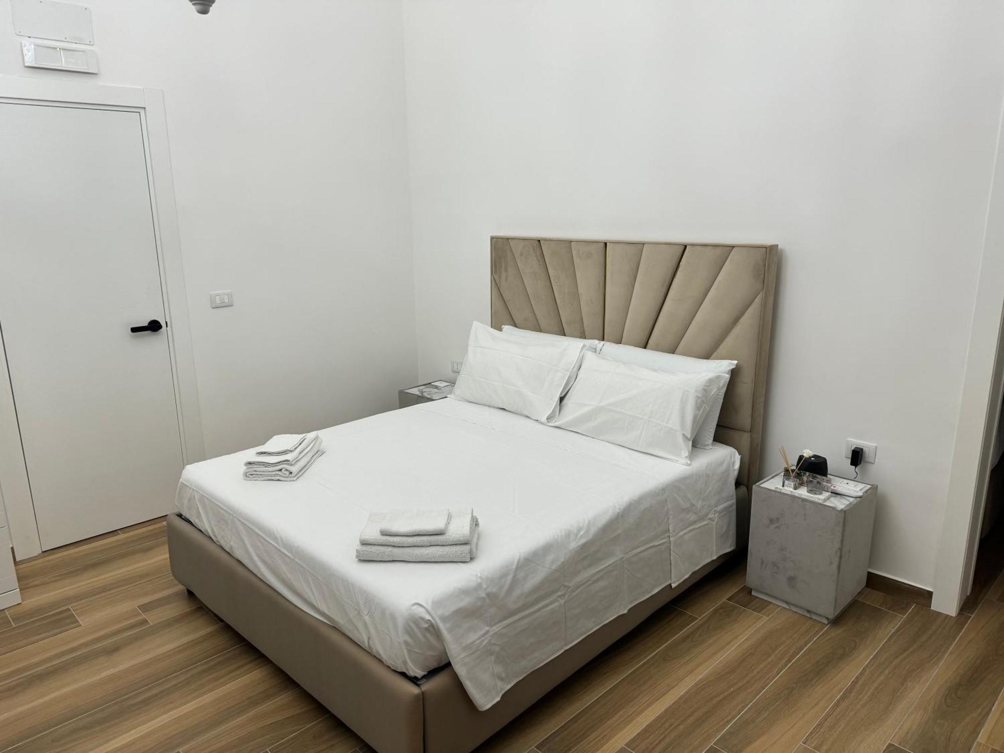 Bed and Breakfast Acquicella House Catania Esterno foto
