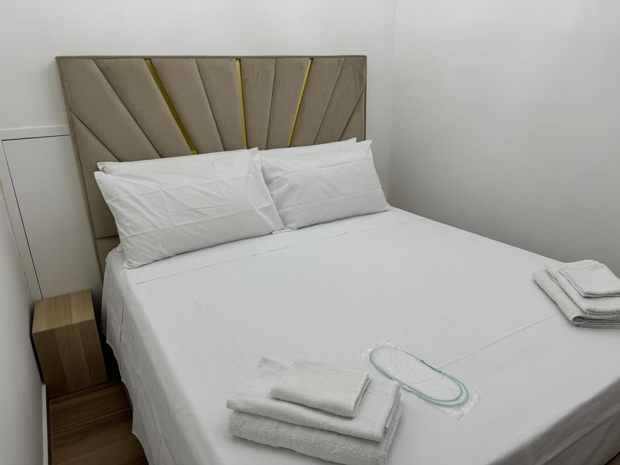 Bed and Breakfast Acquicella House Catania Esterno foto